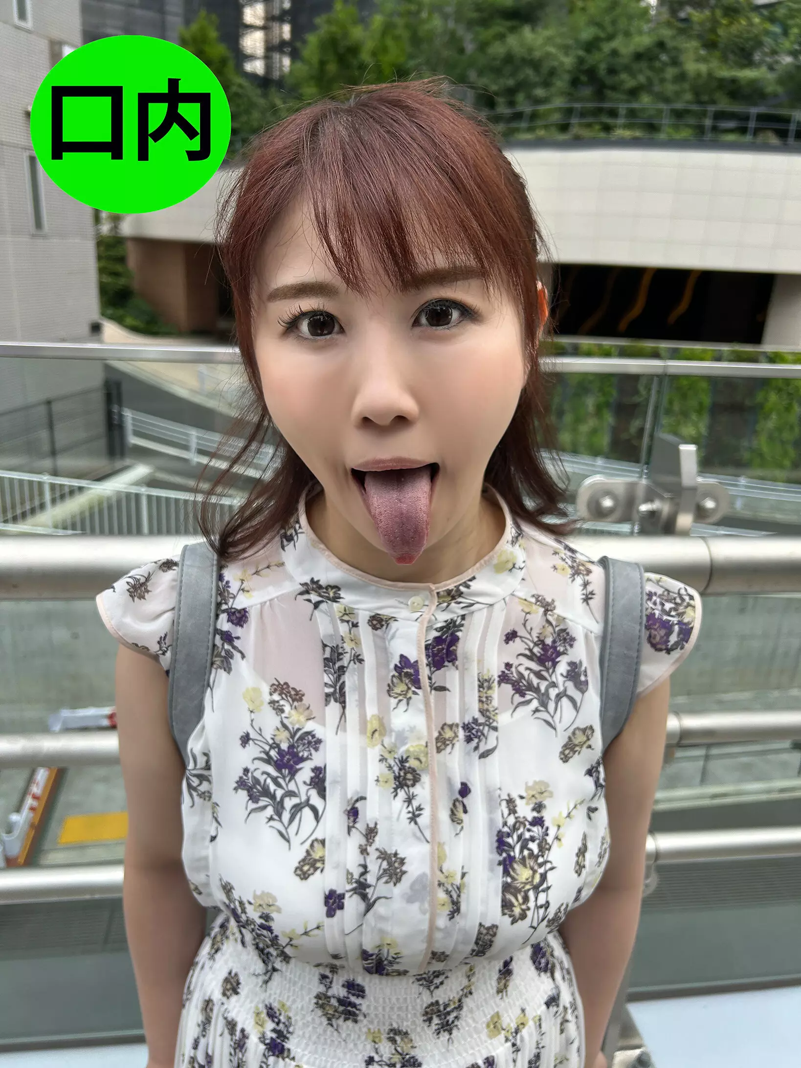 h_1651nko00027 街角で声をかけて口内観察させてもらう スーパーのパート店員 まきさん